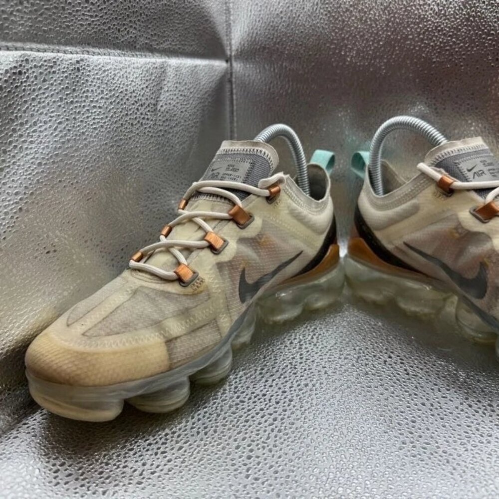 Size 8 Nike Air VaporMax SE Low Top Womens White Brown Sneakers BV6483-002 - Picture 4 of 10
